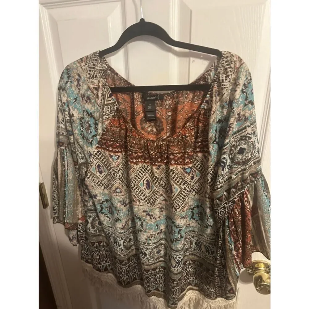 Ali Miles Boho Printed Fringe-Hem Peasant Top in Multicolor 1x - Picture 1 of 9